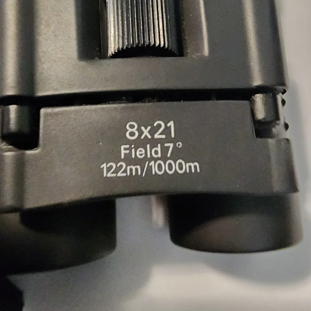 Carson Binoculars 8x21 Field 7 392FT‎ At 1000 Yards With Soft Case